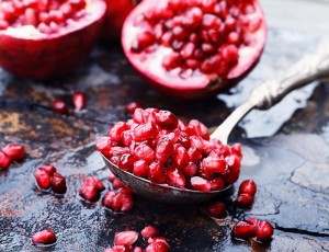 pomegranate_ovoce_rustic_zátiší_grep__171427862