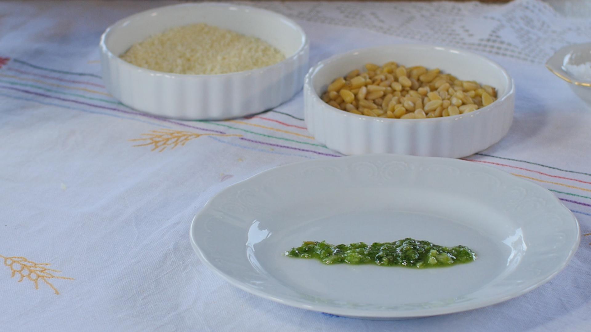 Fotopostup: Bylinkové pesto