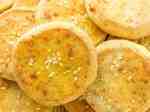 Parmezánové sušenky se sezamovými semínky