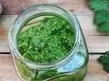 Koriandrové pesto