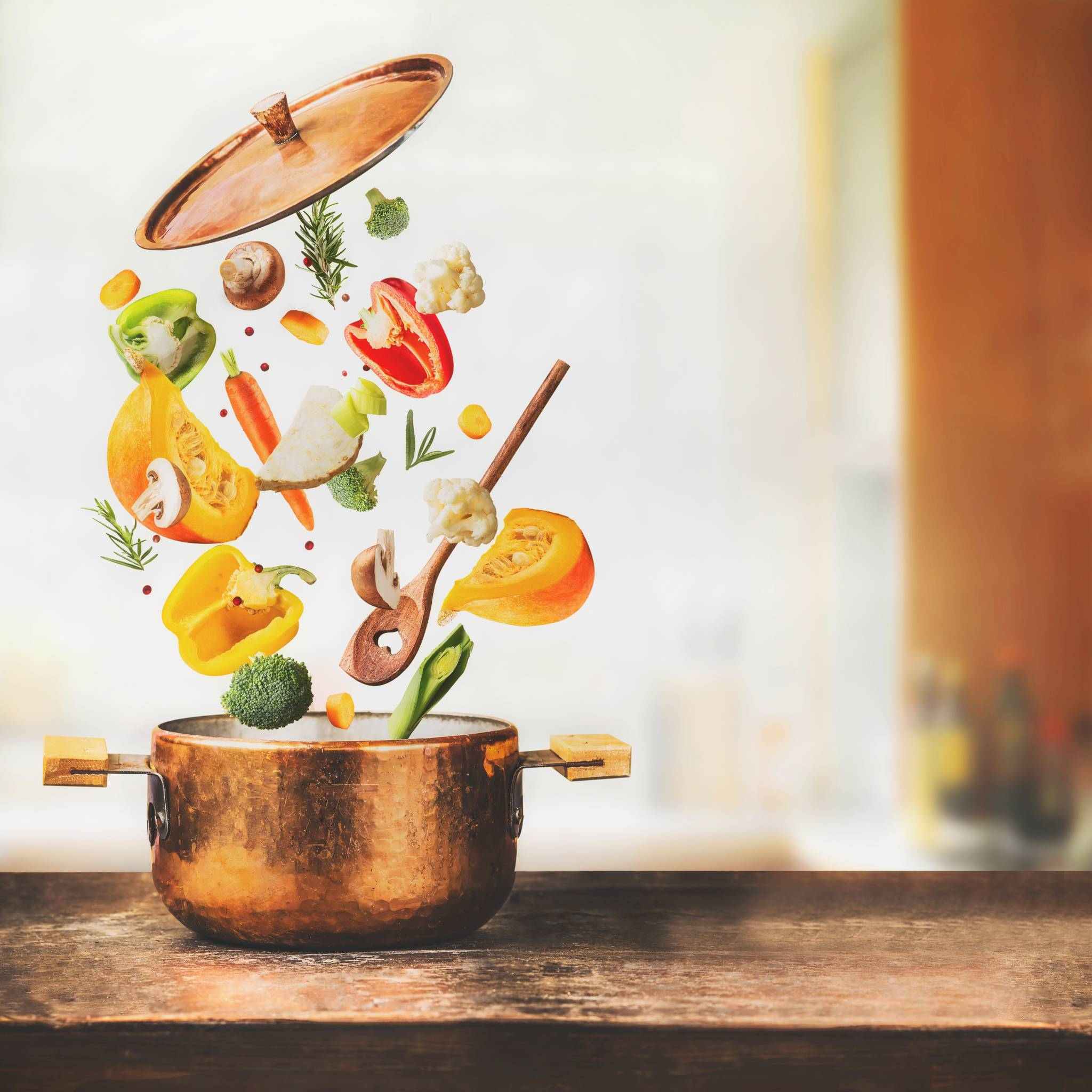 Hrnce a nádobí –  vývoj a vliv na připravované pokrmy a naše zdraví