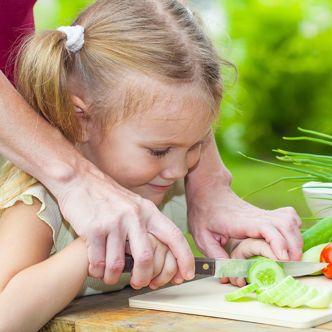 6 tipů, které zajistí větší bezpečí při vaření s dětmi
