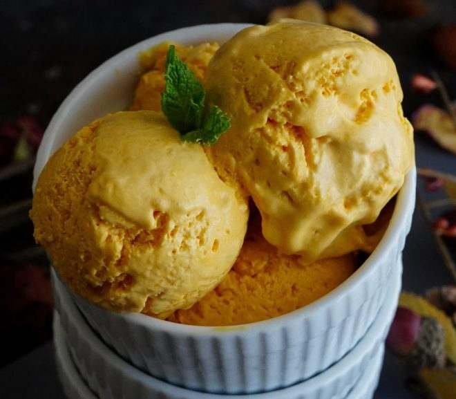 Domácí mangová zmrzlina