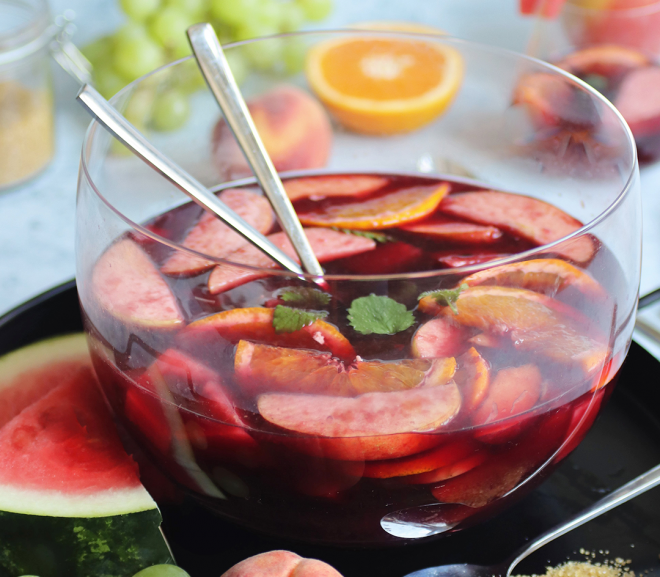 Osvěžující sangria s melounem