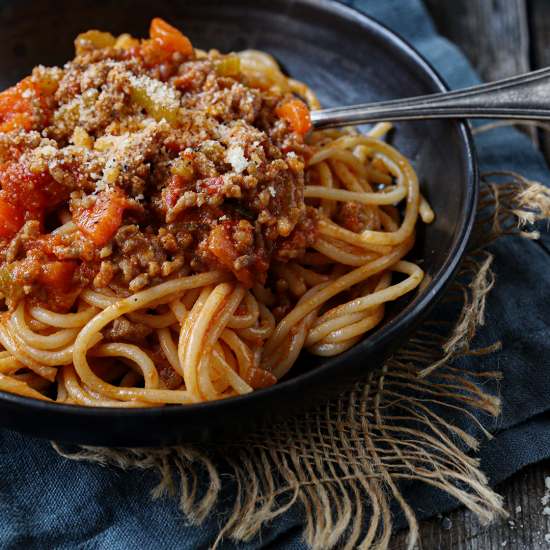 Boloňské špagety Boloňské špagety