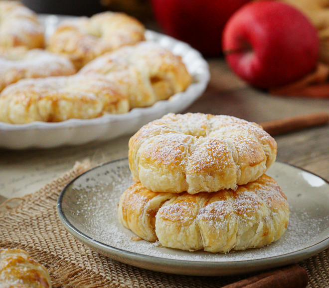 Pečená jablka v listovém těstě
